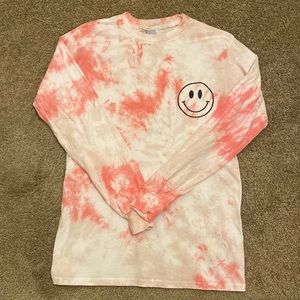 Long sleeve, tie dye shirt